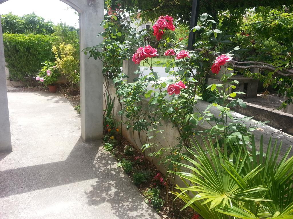 Apartment B&K Raslina Bilik gambar
